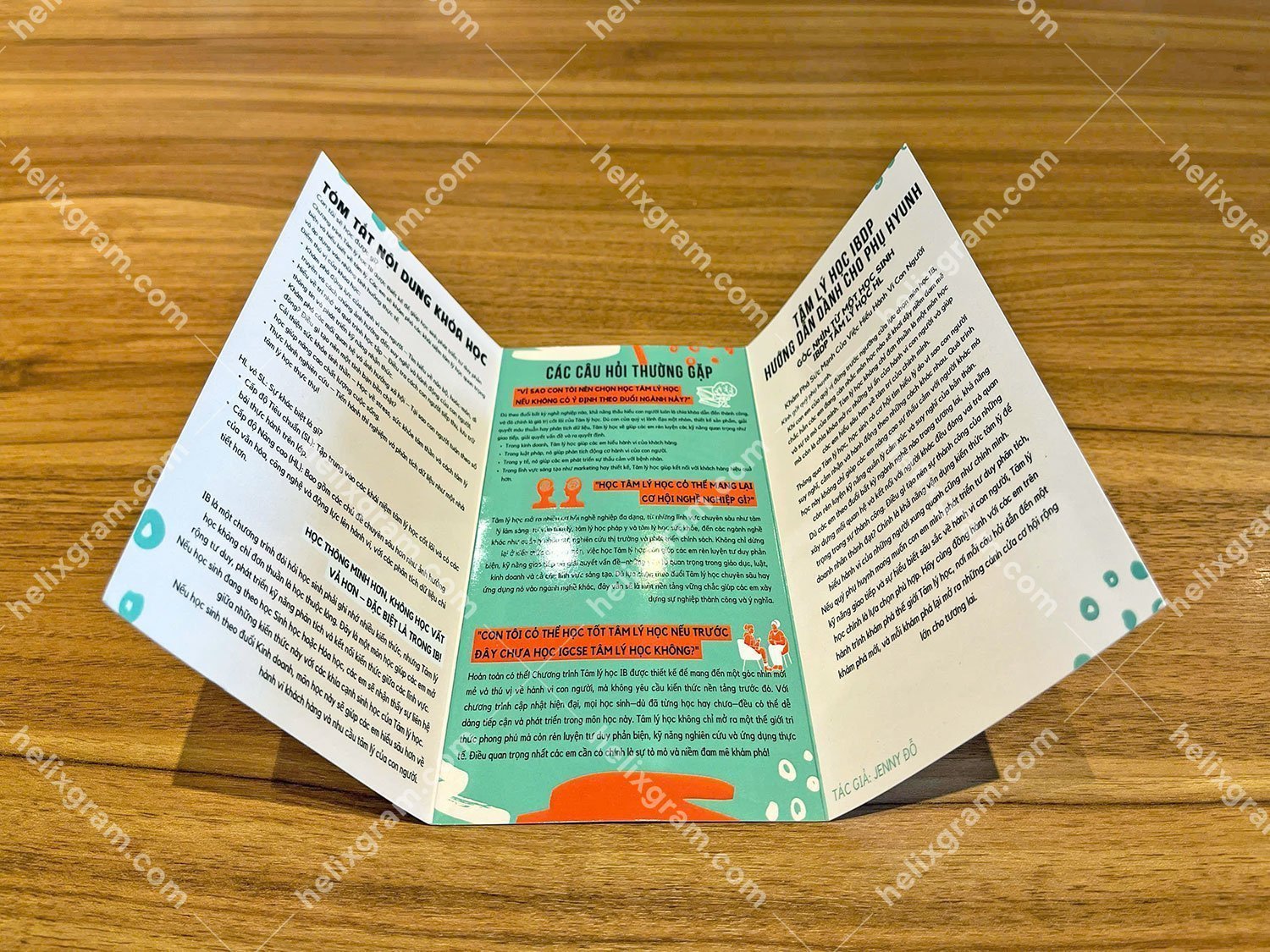 tri-fold-brochures-tri-fold-brochure-printing-tri-fold-flyer-printing-tri-fold-flyers-folded-flyers-folded-brochure-glossy-laminated-tri-fold-brochures-gloss-lamination-finish-on-tri-fold-brochures